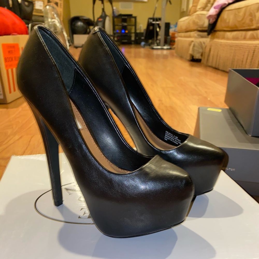 Steve Madden heels